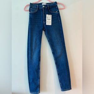 Brand new with tag Zara skinny jeans